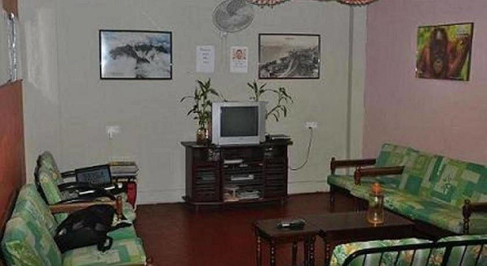 Stay In Lodge Kota Kinabalu Dış mekan fotoğraf