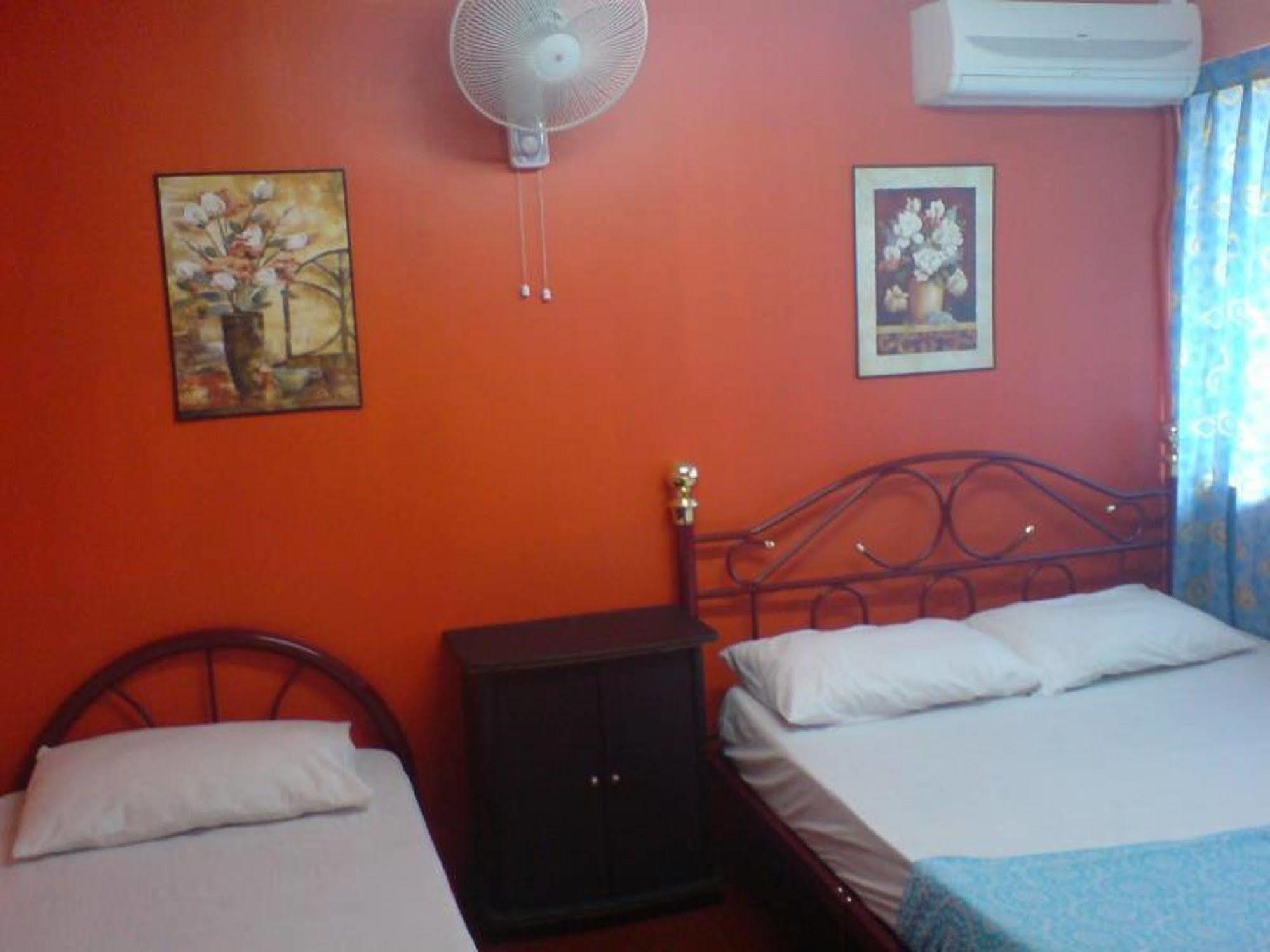 Stay In Lodge Kota Kinabalu Dış mekan fotoğraf