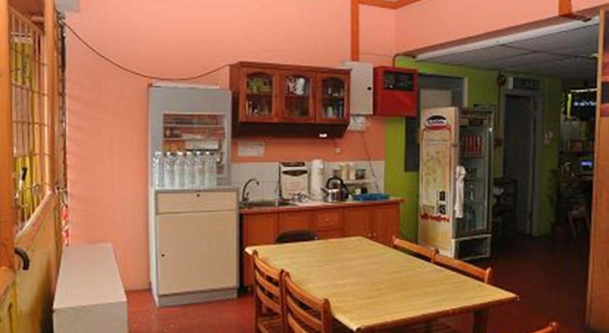 Stay In Lodge Kota Kinabalu Dış mekan fotoğraf